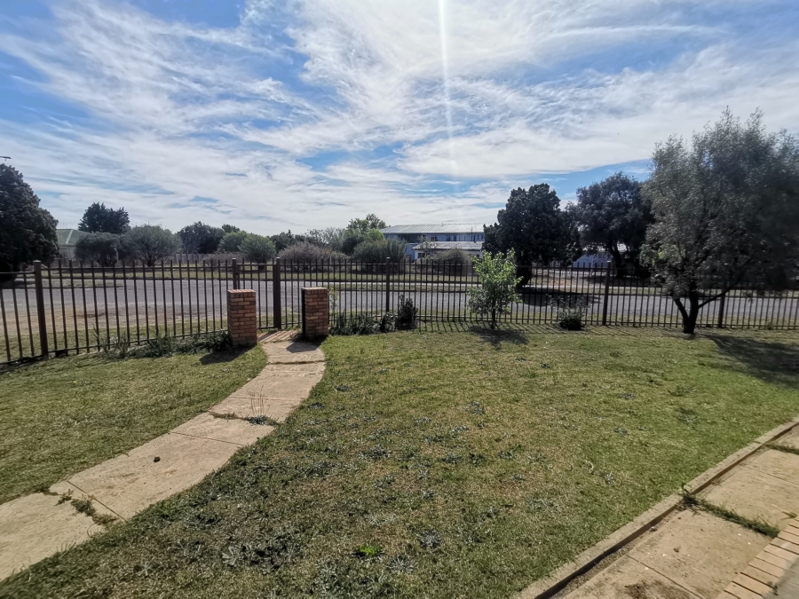 3 Bedroom Property for Sale in Senekal Free State